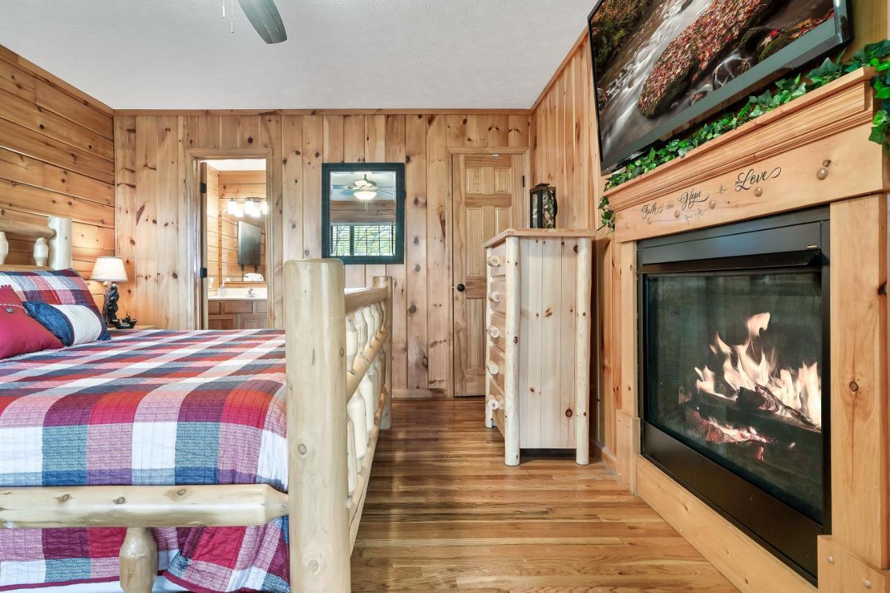 Villa Lazy Bear Den Sevierville Exterior foto